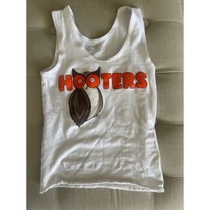 Hooters tank top uniform
